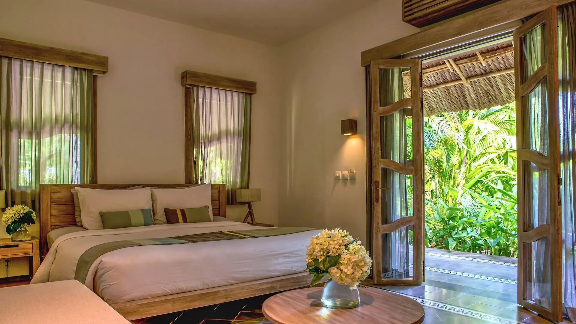 Sailing Club Resort Mui Ne Phan Thiet 4*,